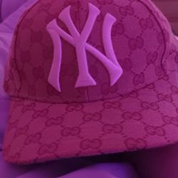 Gucci X Yankees 