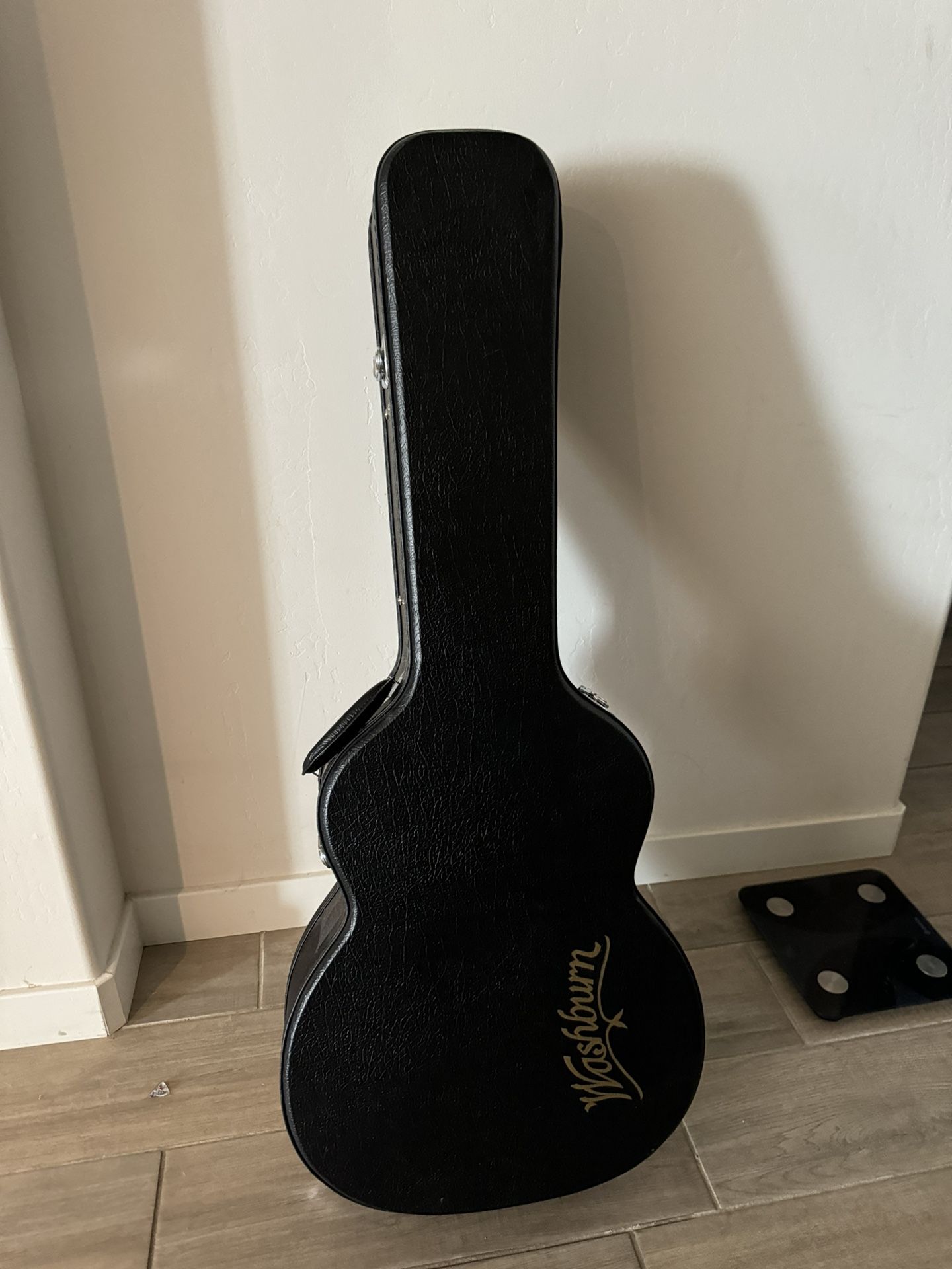 Washburn Acoustic Guitar