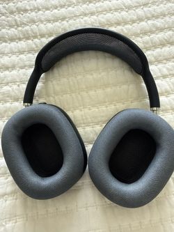 Aip pod Max