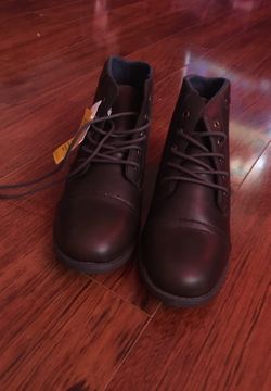 Size 5 boot shoes