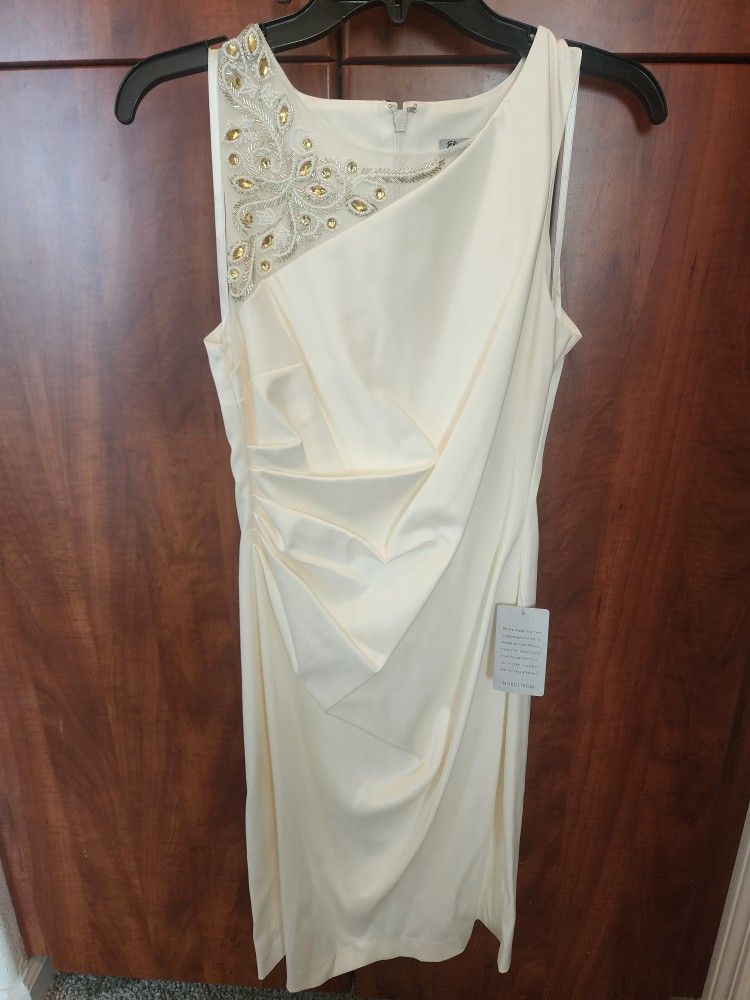 Size 6 Ivory Sleeveless Dress