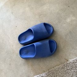Blue Yezzy Slides Men’s 7