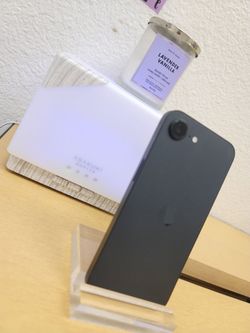 Apple iPhone 16e unlocked