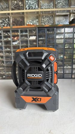 Mini radio Ridgid  18 V X4  W battery