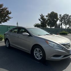 Hyundai Sonata 2011