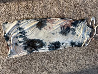 Tie-Dye Sleeveless Midi Dress