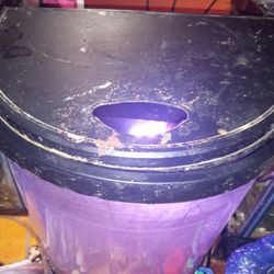 FISH TANK HALF MOON WITH LED AND FILTER only $40 ! 