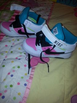 Girls Nike