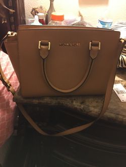 Michael kors purse