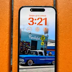 iPhone 14 Pro – Unlocked – 256GB – $550 (Pick Up Only)