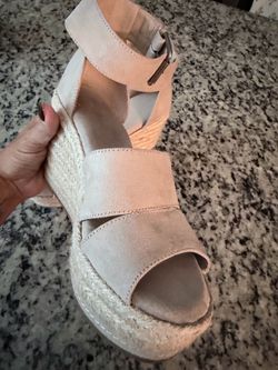 Universal Thread's Peach Wedge Hills Women's Suede Sandal Soze 7.5 new no box