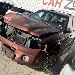 2008 Ford Expedition 5.4L For Parts