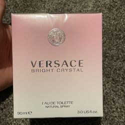 Versace Bright Crystal Eau De Toilette 