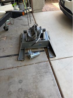 Companion Fifth Wheel Hitch