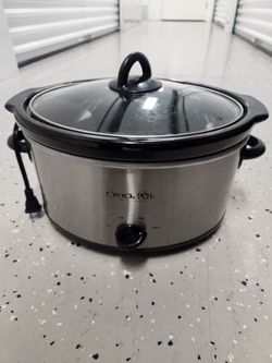Slow cooker
