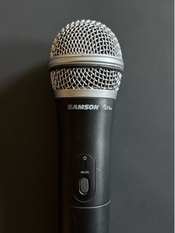 Samson CH88 Wireless Handheld Microphone for ONLY $40