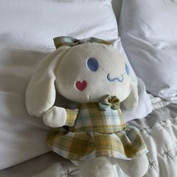 Sanrio Plushie 