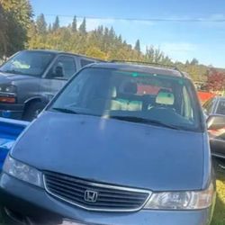 2002 Honda Odyssey Runs Great