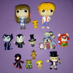 A Variety Of 13 Funko Caractors