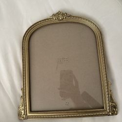 Picture Frames 