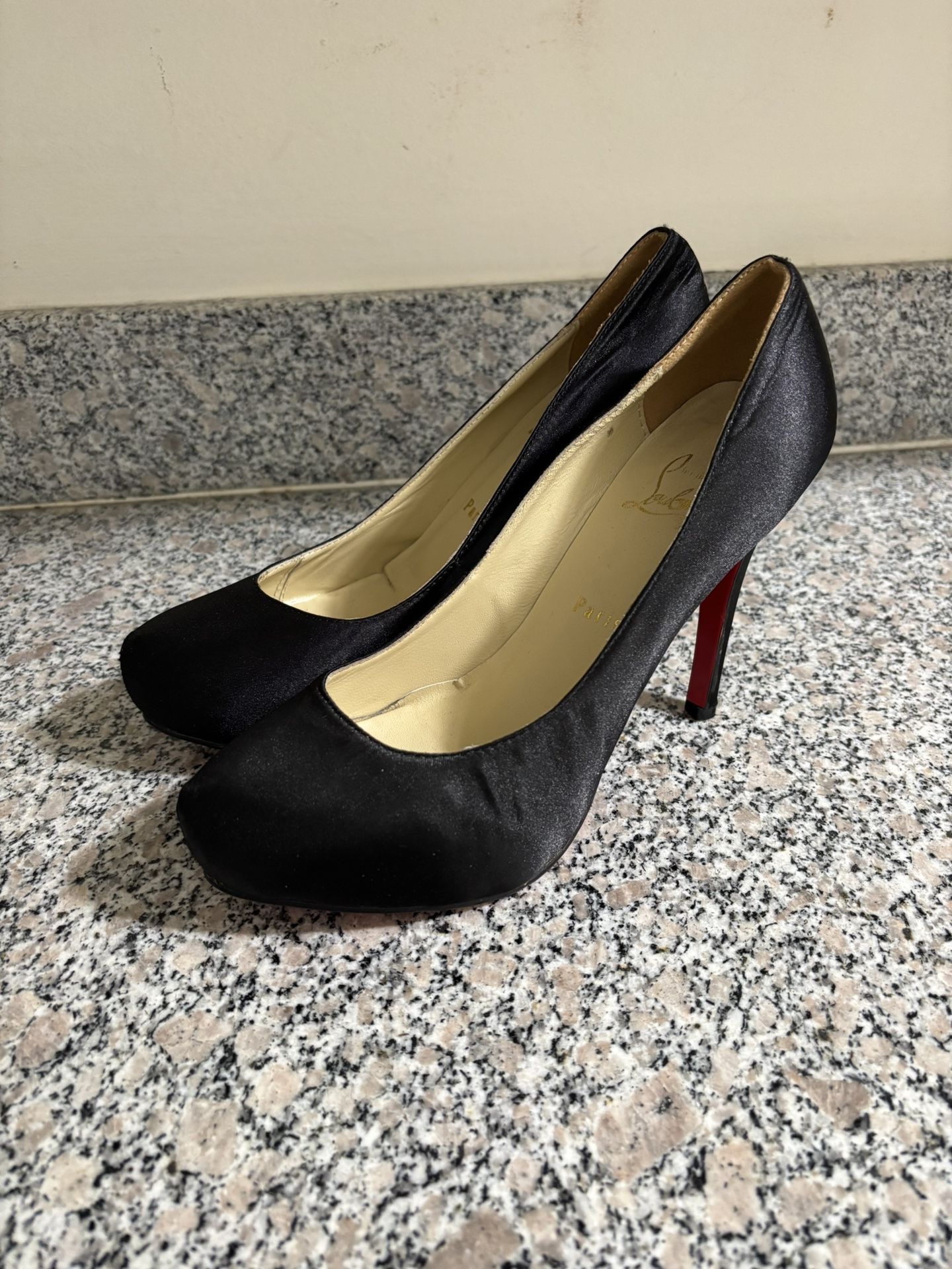 Christian Louboutin Platform Heels Black Stain Red Bottoms Size 39