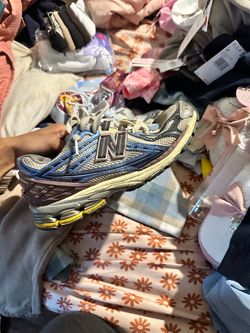 New Balance 1906 Sneaker