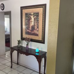 Mesa Coqueta Y Cuadro Grande