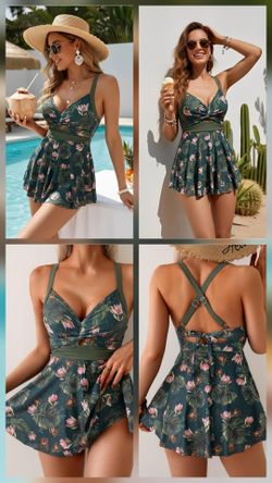 Ladies Swimsuit.  Size M