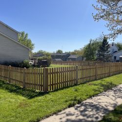 Fence Instaling. 