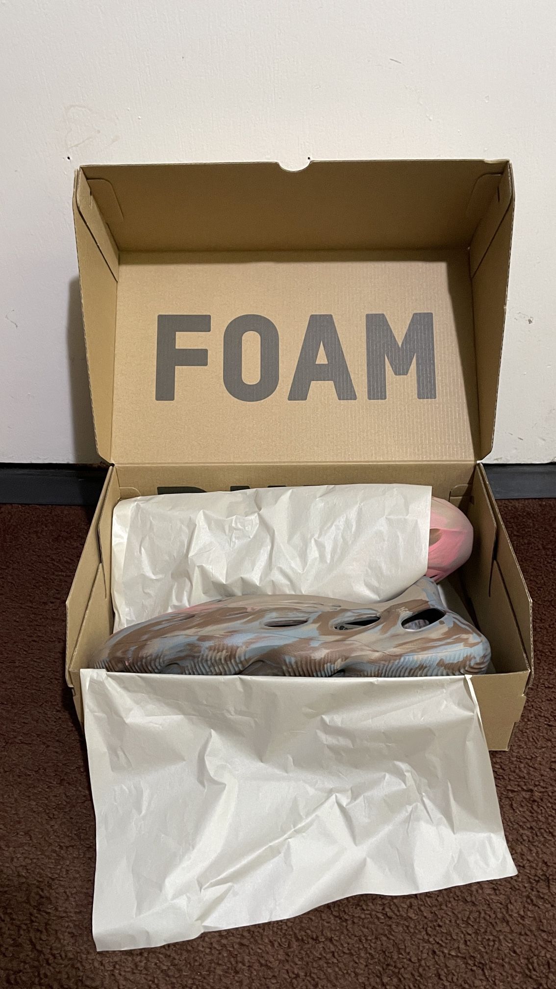 Yeezy Foam Runner, MX Sand Grey, Size 5 $260, Brand New! for Sale in Las  Vegas, NV - OfferUp