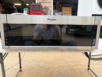 Whirlpool Stainless Steel Microwave over the range low profile
