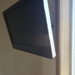 Vizio 26 With Wall Mount Not Smart But I Have Devices For it As Well TV