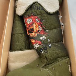 Ed Hardy Beautiful Ghost Tall Snowblazer Boots - Size 10 - $125