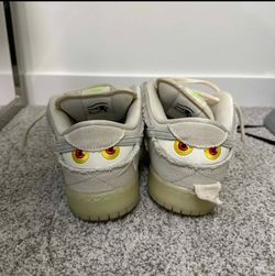 Mummy dunks sb