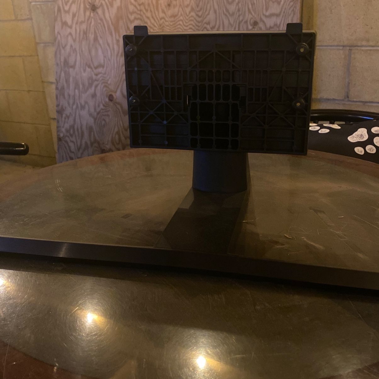 Samsung 65” TV Stand