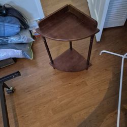 Little Corner Table