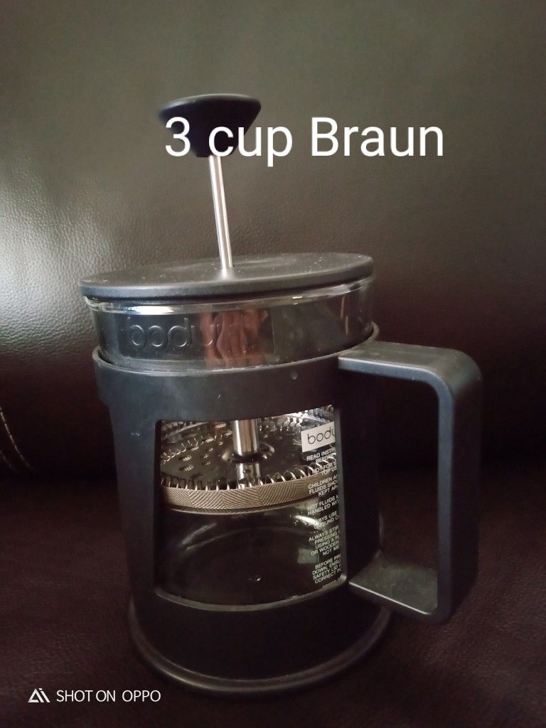 New.  3 Cup BRAUN Coffee  Press ...CERRITOS 