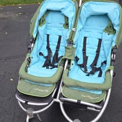 Bumbleride Double Stroller 