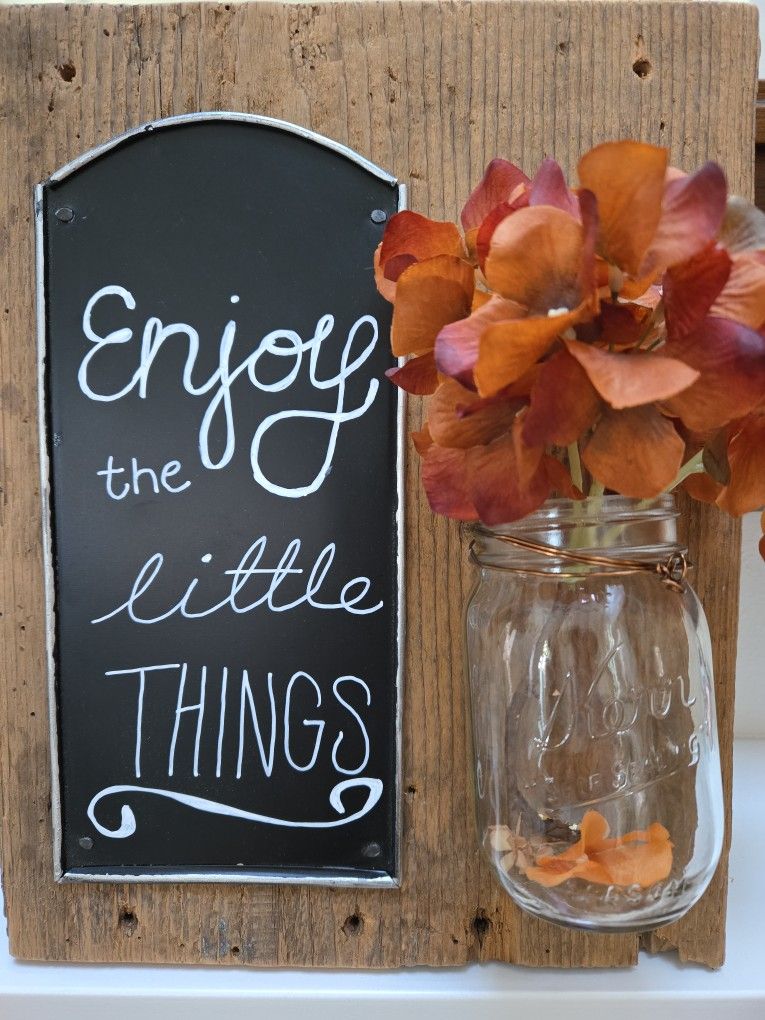 Decorative Chalk Board Sign With Vase