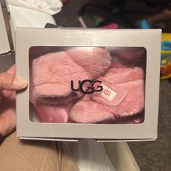 Bixbee And Lovey Uggs