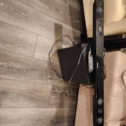 Samsung HW-E450 Soundbar & Subwoofer Speaker System PS-WE450