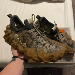 Salehe Bembury Juniper Camo 