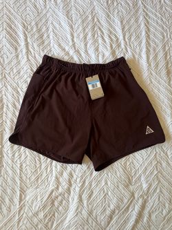 FS: Nike ACG 'New Sands' Shorts (DN3955-227)