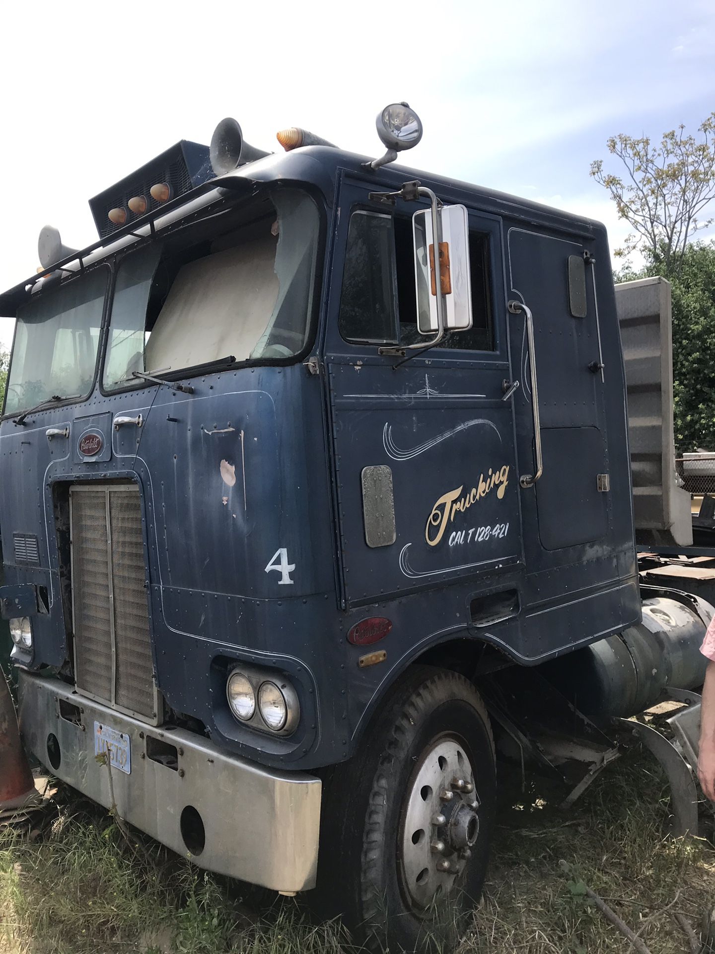 1972 Peterbilt 352 Cabover
