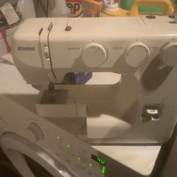 Kenmore Sewing Machine 