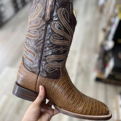 mens western boots 