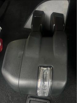 Does F150 OEM Tow lights 2015-2025