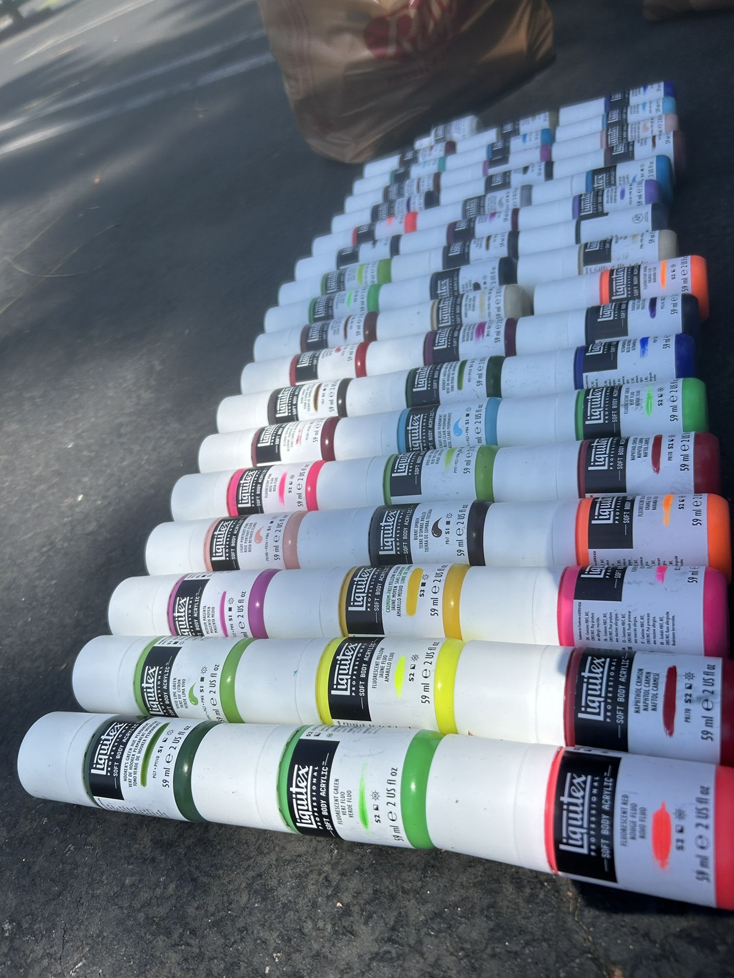 Liquitex Soft Acrylic Paint For Sale All New