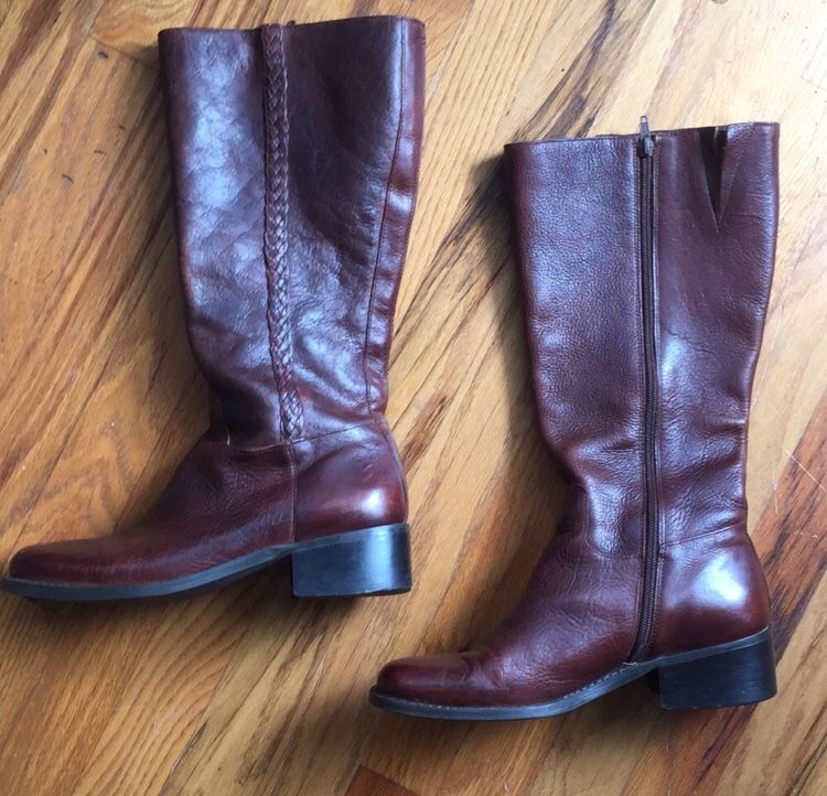 Women’s Leather Boots