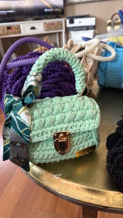 Handbag